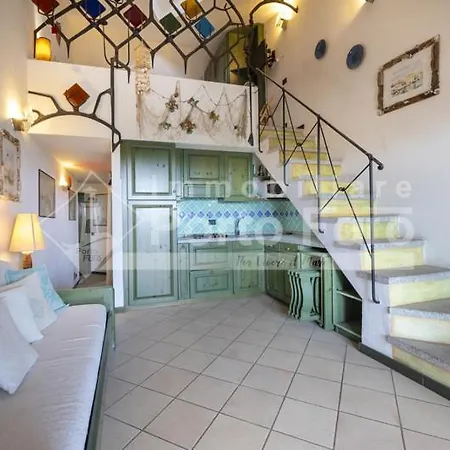 23 Baia Faro - Trilocale Mansardato Con Ampia Terrazza Vista Mare Villa