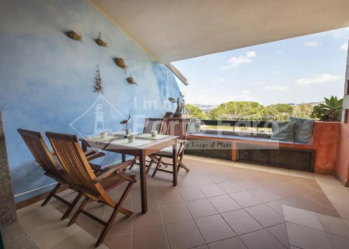 23 Baia Faro - Trilocale Mansardato Con Ampia Terrazza Vista Mare * פאלאו